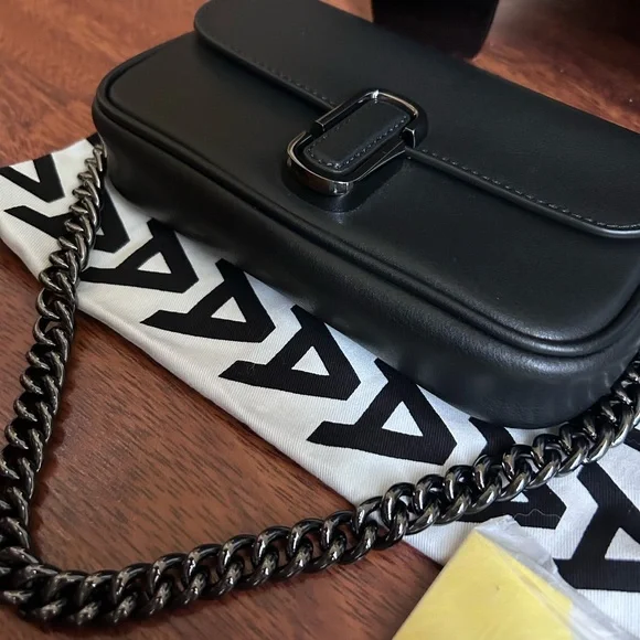 NWOT Marc Jacobs The J Mini Chain Accent Leather Handbag in Black -No Strap- - Picture 16 of 17